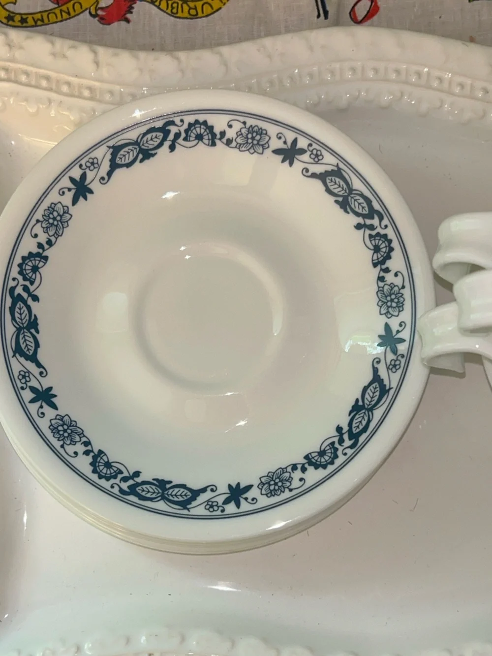Vintage Corelle Old Town Blue Hook-Handle Cup and Saucer Set -set of 6
